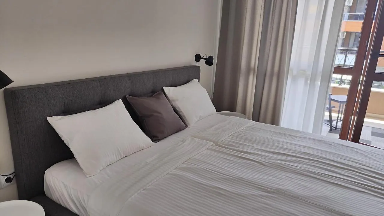 דירה בורגאס Beachfront Apartments, Sarafovo בולגריה